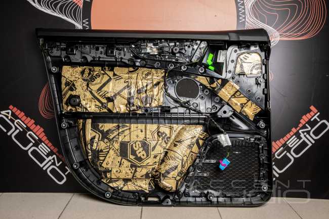 Цифровой Hi-End для Porsche Cayenne