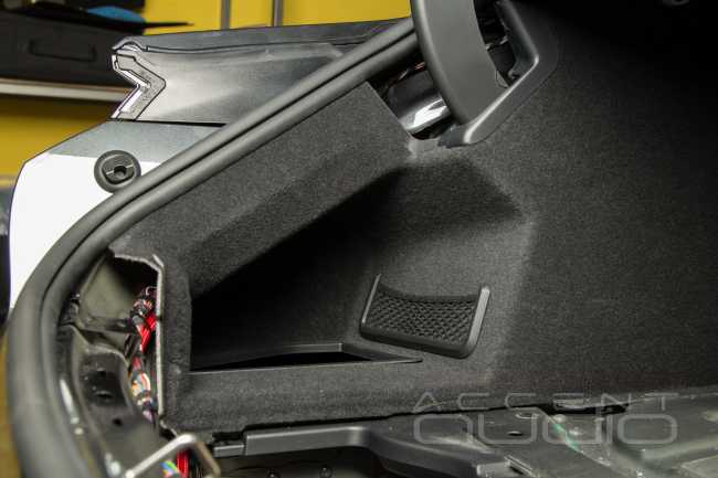 Электрический Hi-End: новая, аудиофильская система в Porsche Taycan