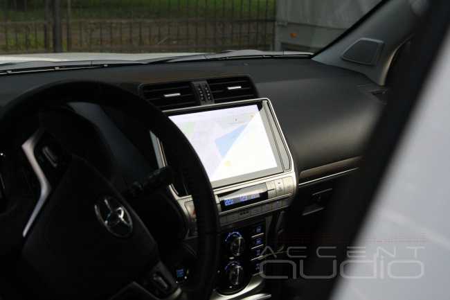 В Toyota Prado не только сабвуфер надо: новый уровень звука и новый уровень комфорта