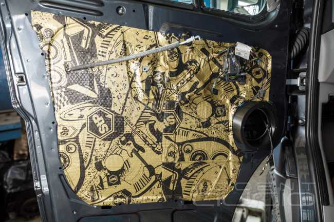 Звук для Mercedes-Benz Sprinter CS-Reisemobile