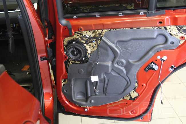 Быстро звук! BLAM в BMW X1 за один день.
