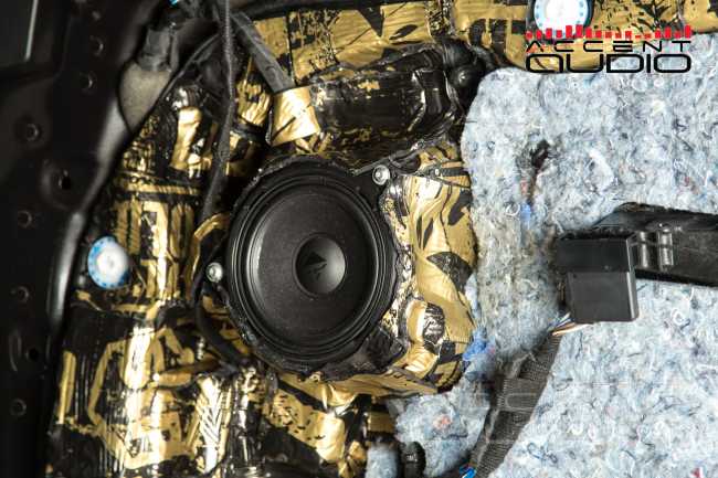 Новый звук в BMW X7: решения, новинки, лучшее железо и профессиональный монтаж