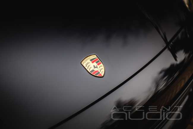 Штатная премиум аудиосистема в новом Porsche Cayenne Coupe