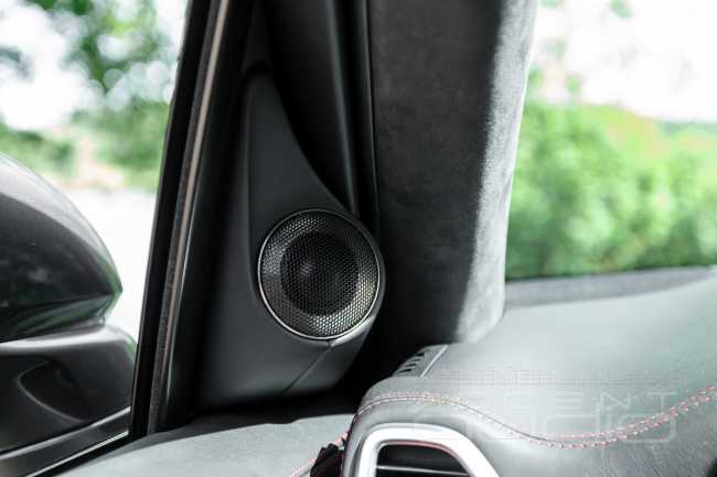 Смена принципов: премиальная аудиосистема Audiotec-Fischer для нового Porsche Cayenne Turbo
