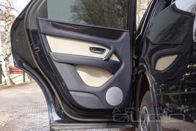 Bentley Premium Sound System, вместо жалкой заводской пародии 