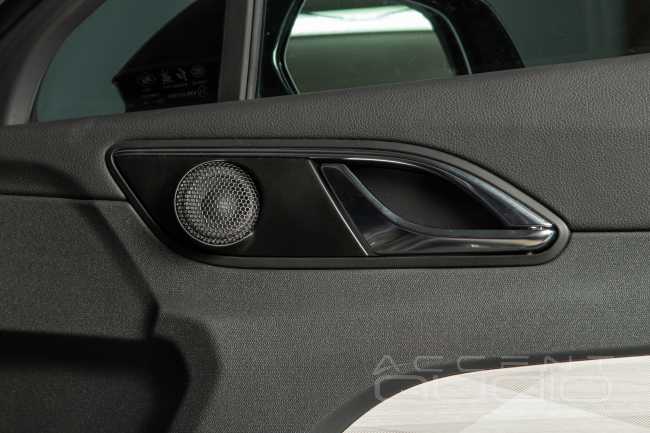 Как сделать звучание системы Hongqi HS3 приятным ?