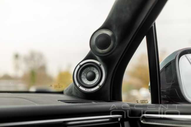 Немецкая машина для звука: Audiotec-Fischer и Porsche Macan 2020