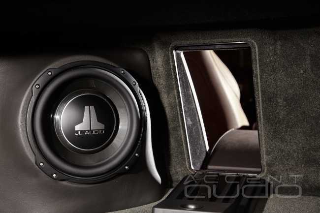 Звук выходного дня: современный Hi-End для Bentley Continental GT