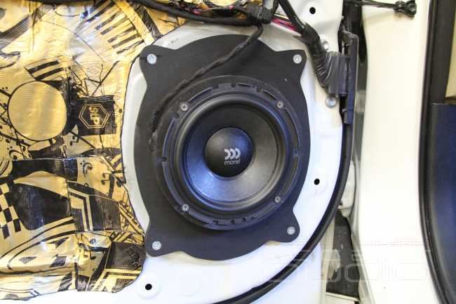 Новая аудиосистема Toyota Highlander на базе Pioneer AVH-Z5000BT