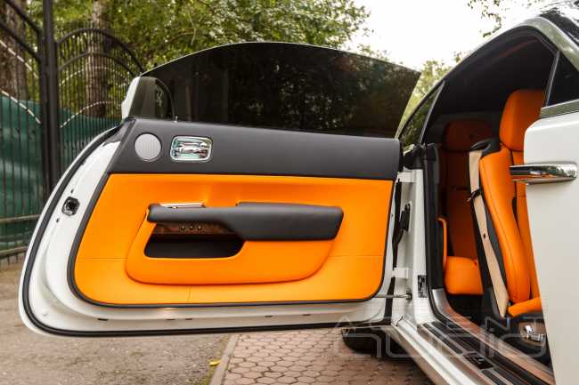 Роскошная новая аудиосистема для Rolls Royce Wraith 