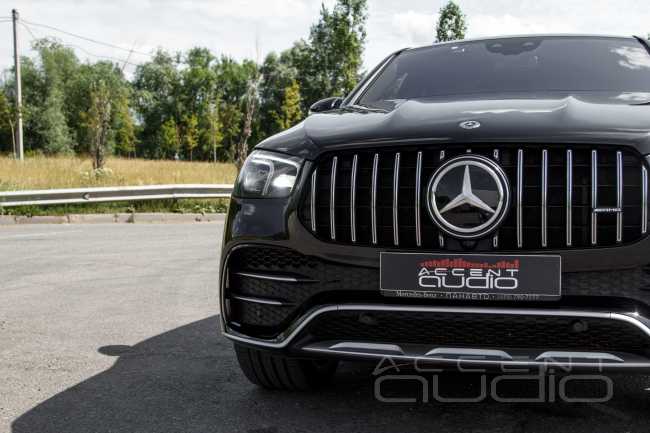Явные отличия: настоящий звук в Mercedes-Benz GLE Coupe AMG 53