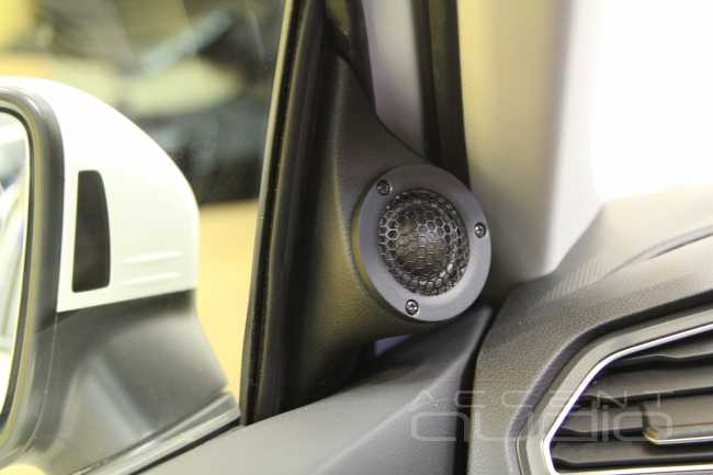 Другой взгляд на звук в Volkswagen Tiguan 2018
