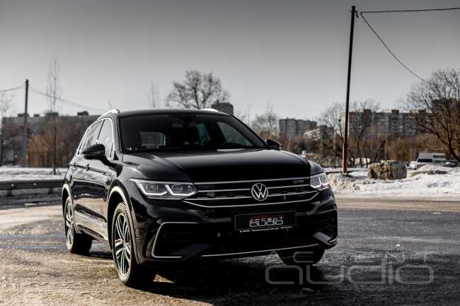 Будущая трёшка в рестайле: масштабируемая аудиосистема для VW Tiguan 2 Restyle