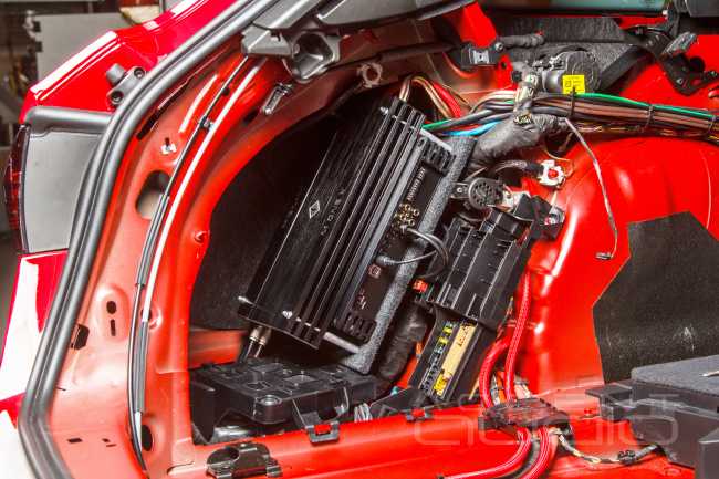 Audi A4 Avant: лучшему автомобилю – лучший звук !