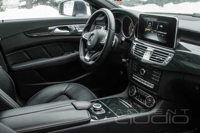 Идеально штатно, но не Harman: бюджетное решение для меломана в MB CLS