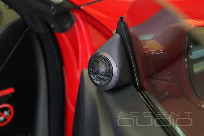 Отбрасывая все лишнее от HarmanKardon: новый звук Audison в Mercedes-Benz SL350