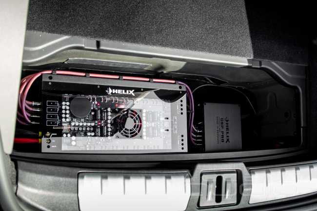 Электрический Hi-End: новая, аудиофильская система в Porsche Taycan