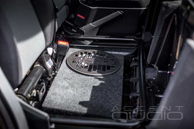 Тяжелая артиллерия: премиальный звук в Volkswagen Crafter