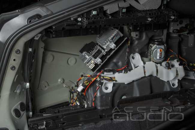 Великолепный BMW X6 III (G06) и его новая аудиосистема