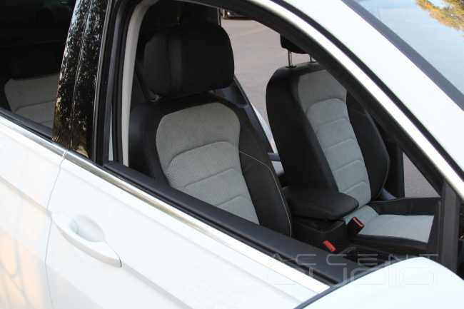 Перешив сидений в новом Tiguan и модернизация аудиосистемы Composition Media 