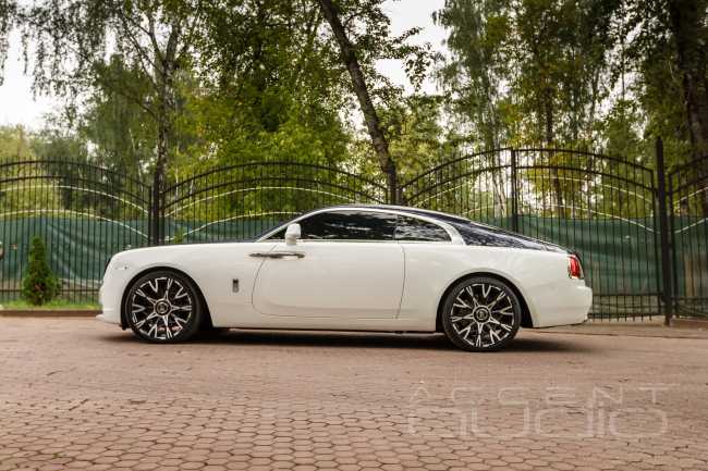 Роскошная новая аудиосистема для Rolls Royce Wraith 