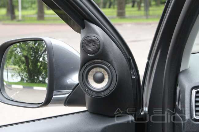 Правильная трешка с сабвуфером: новая аудиосистема для VW Amarok