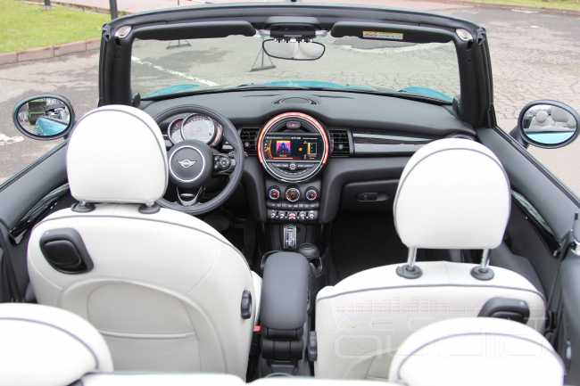Индивидуальный стиль звука в MINI – красота и мощь в малом объёме