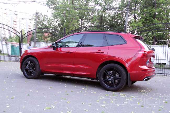 Классный звук штатно: наше решение для Volvo XC60