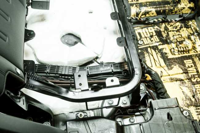 Лучшая аудиосистема Audiotec-Fischer для LandRover Defender 2022
