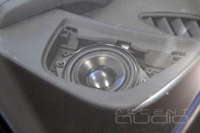 Модернизация аудиосистем в Audi A6 - разные решения одной задачи