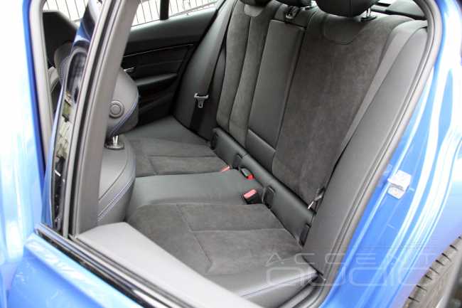 Тюнинг BMW F30 M Performance. Соответствие аудиосистемы с внешним видом и комфортом внутри