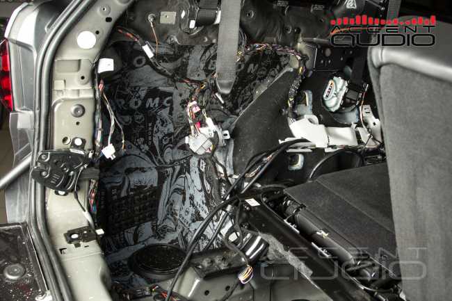 Новый звук в BMW X7: решения, новинки, лучшее железо и профессиональный монтаж