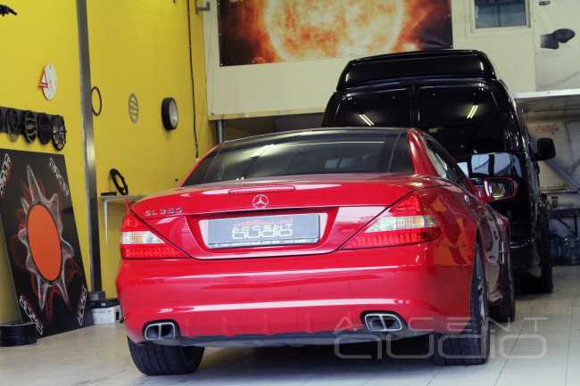 Отбрасывая все лишнее от HarmanKardon: новый звук Audison в Mercedes-Benz SL350