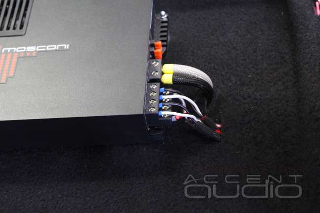 Новая аудиосистема Toyota Highlander на базе Pioneer AVH-Z5000BT