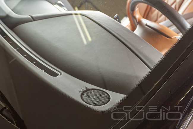 Звук выходного дня: современный Hi-End для Bentley Continental GT