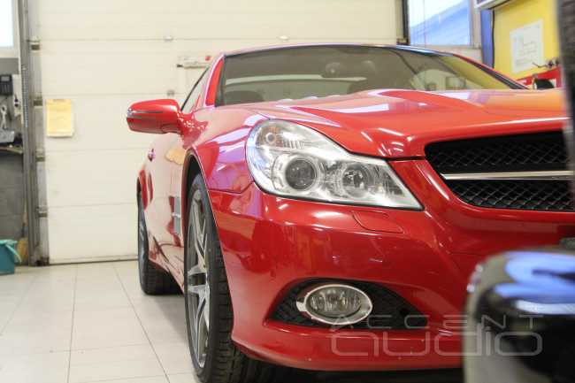 Отбрасывая все лишнее от HarmanKardon: новый звук Audison в Mercedes-Benz SL350