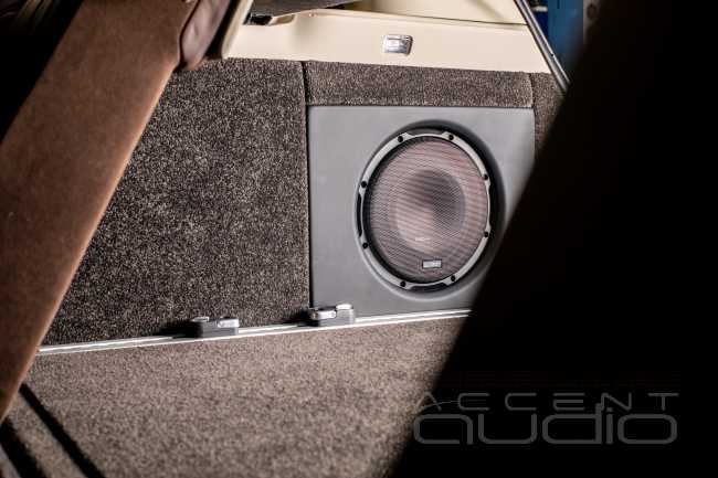 Hi-End аудиосистема в Range Rover Autobiography