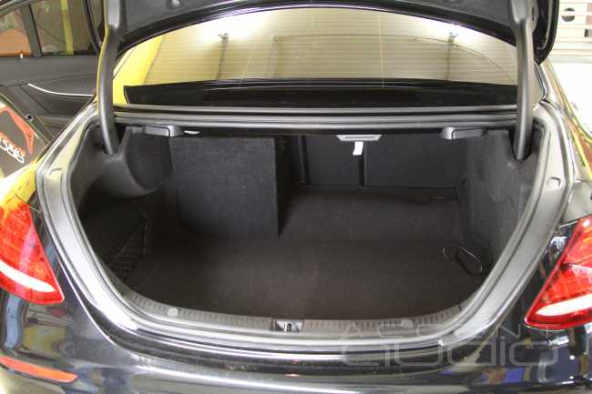 Eton Audio GMBH специально для Mercedes-Benz W213: аудиосистема на немецких комплектующих