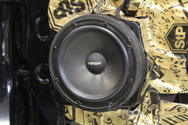 Меняем Harman Kardon в Kia Optima на звучащие компоненты