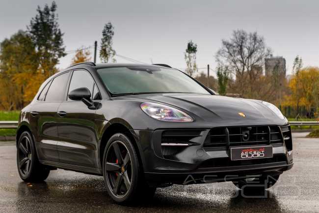 Немецкая машина для звука: Audiotec-Fischer и Porsche Macan 2020