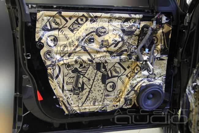 Range Rover Vogue Быстрая модернизация звука на базе Hi-End компонентов