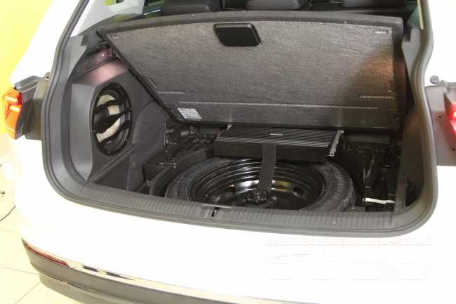 Другой взгляд на звук в Volkswagen Tiguan 2018