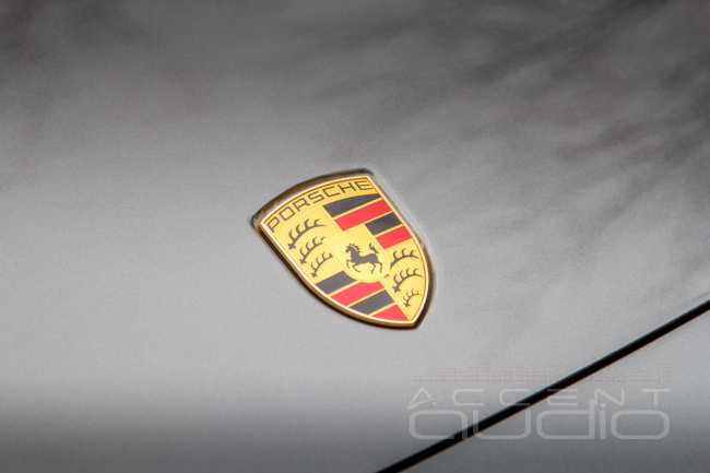 Бюджетная модернизация аудиосистемы в Porsche Cayenne Coupe 2022