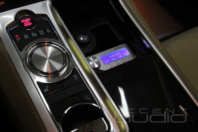 Великолепный новый Jaguar XF и его новая Hi-End аудиосистема.