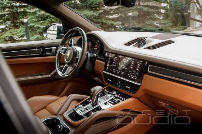 Бюджетная модернизация аудиосистемы в Porsche Cayenne Coupe 2022