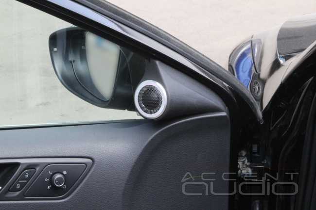 Настоящему немцу – благородный звук: правильная модернизация аудиосистемы VW Jetta