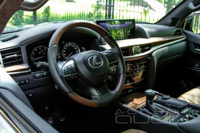 Надежная роскошь: звук в Lexus LX570 без компромиссов