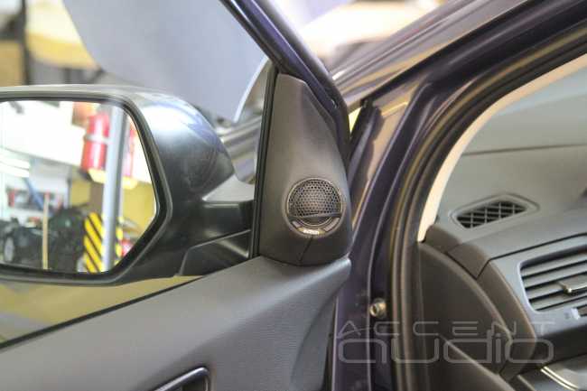Итальянская затея в японском автомобиле – аудиосистема в Honda CRV на компонентах Audison и Mosconi