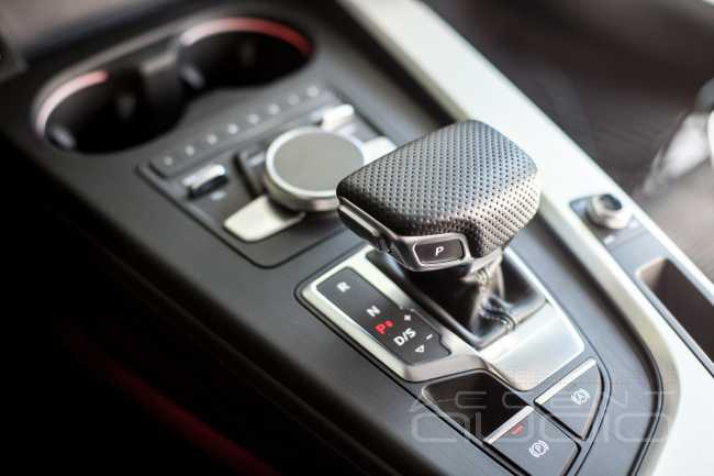 Богатый звук бюджетной аудиосистемы Audi A5