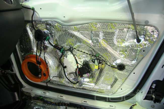 Полная шумоизоляция Volkswagen Tiguan